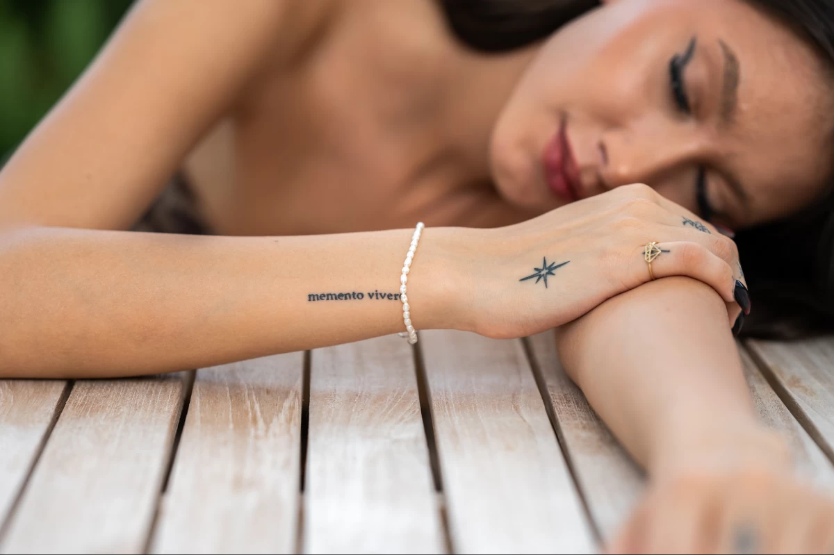 Contour Diamond Silver Ring