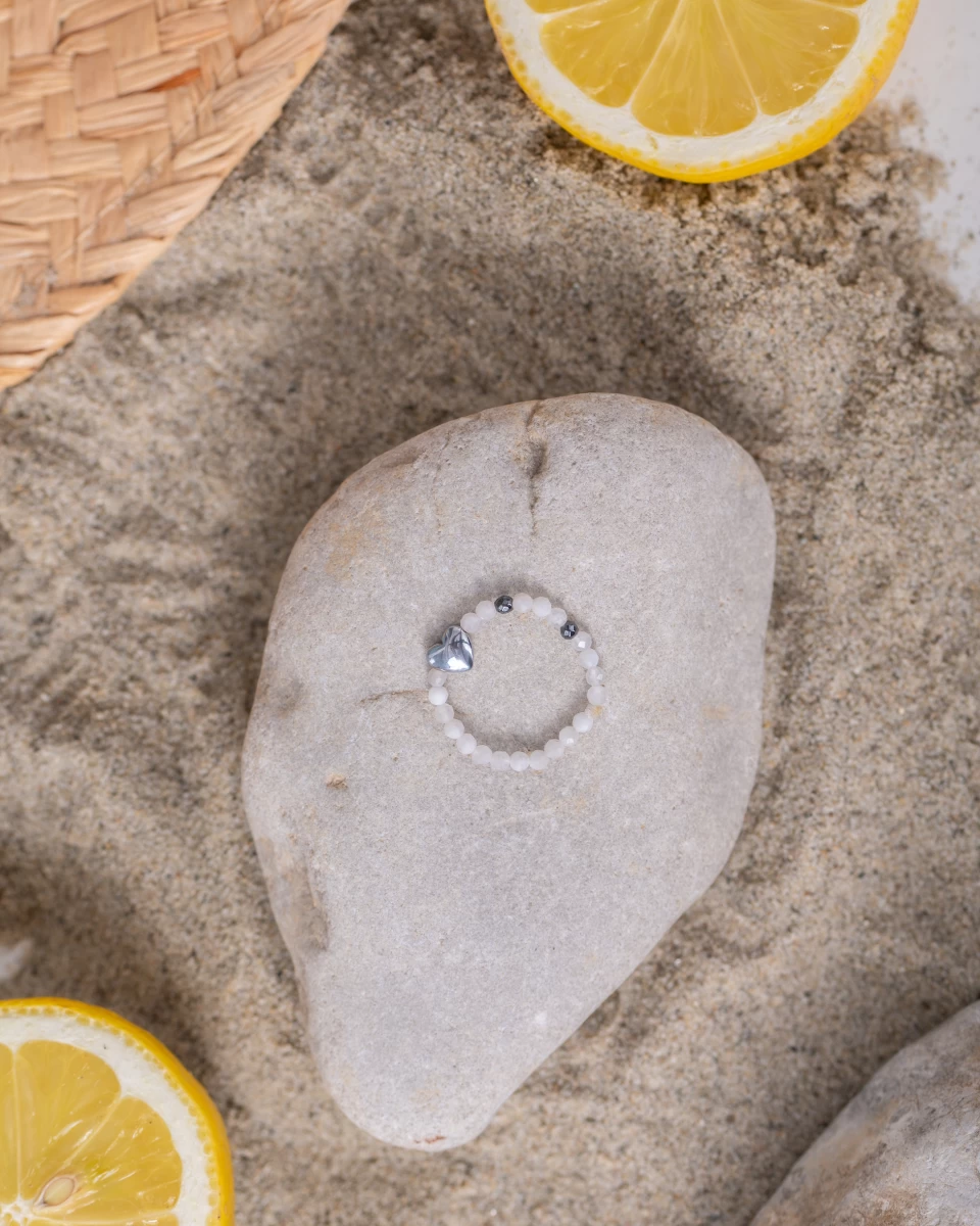 ZILIA Moonstone Heart Mineral Ring