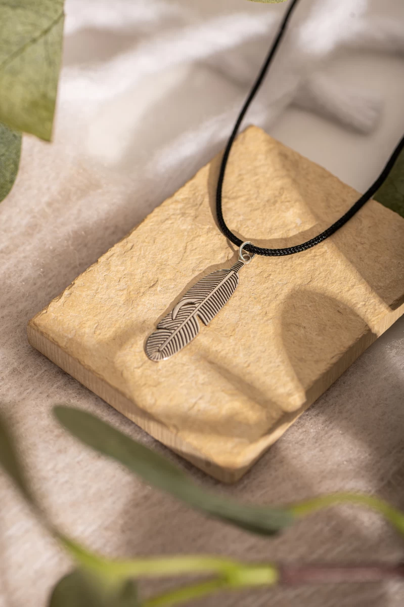 ZILIA Men Niagara Gold 14K Thread Necklace