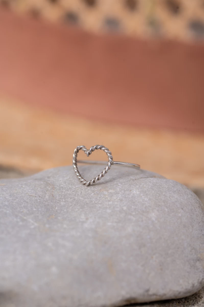 Pretty Heart Rose Gold Ring