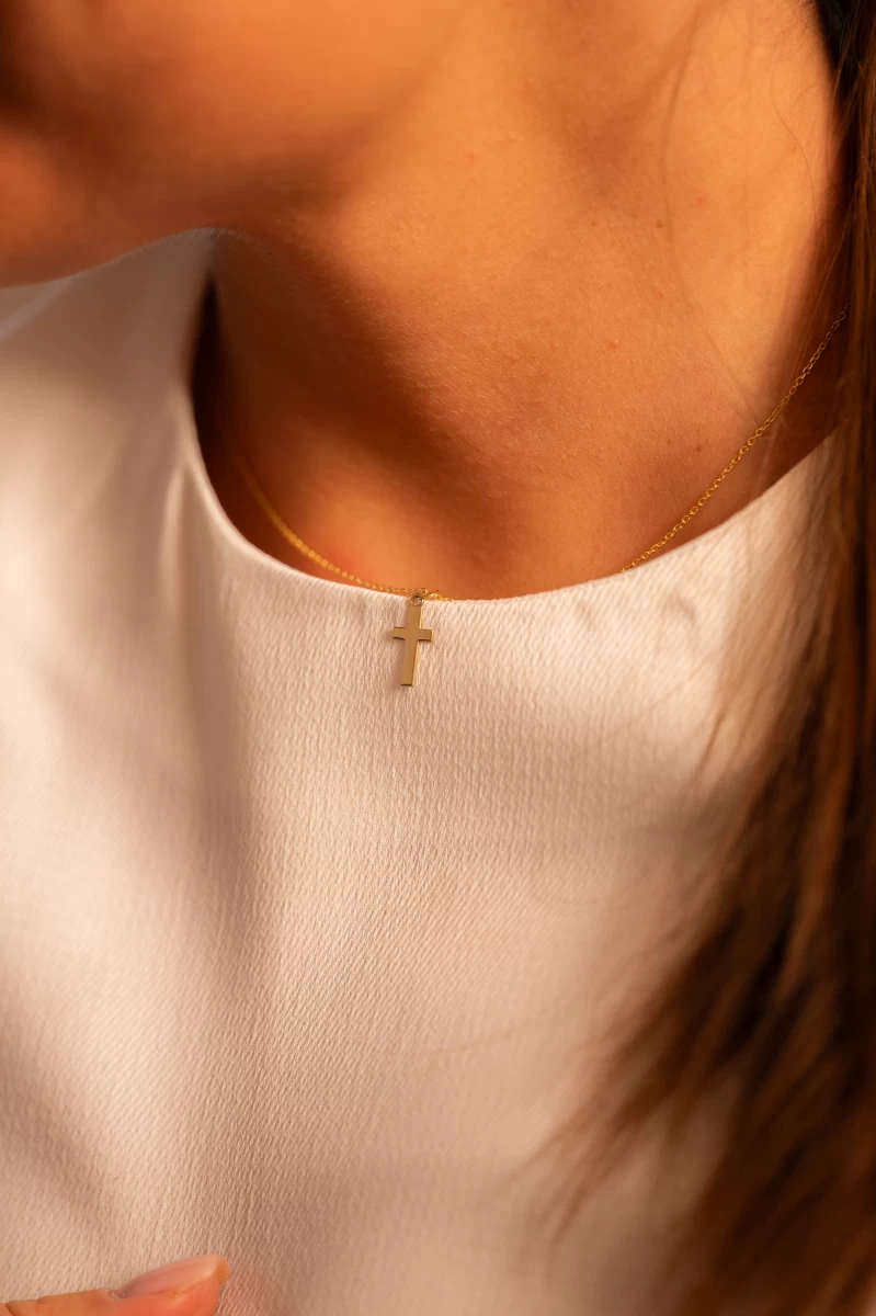 Big Cross Pendant Silver Necklace