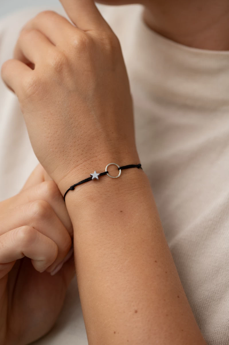 ZILIA Contour Circle Gold 14K Thread Bracelet