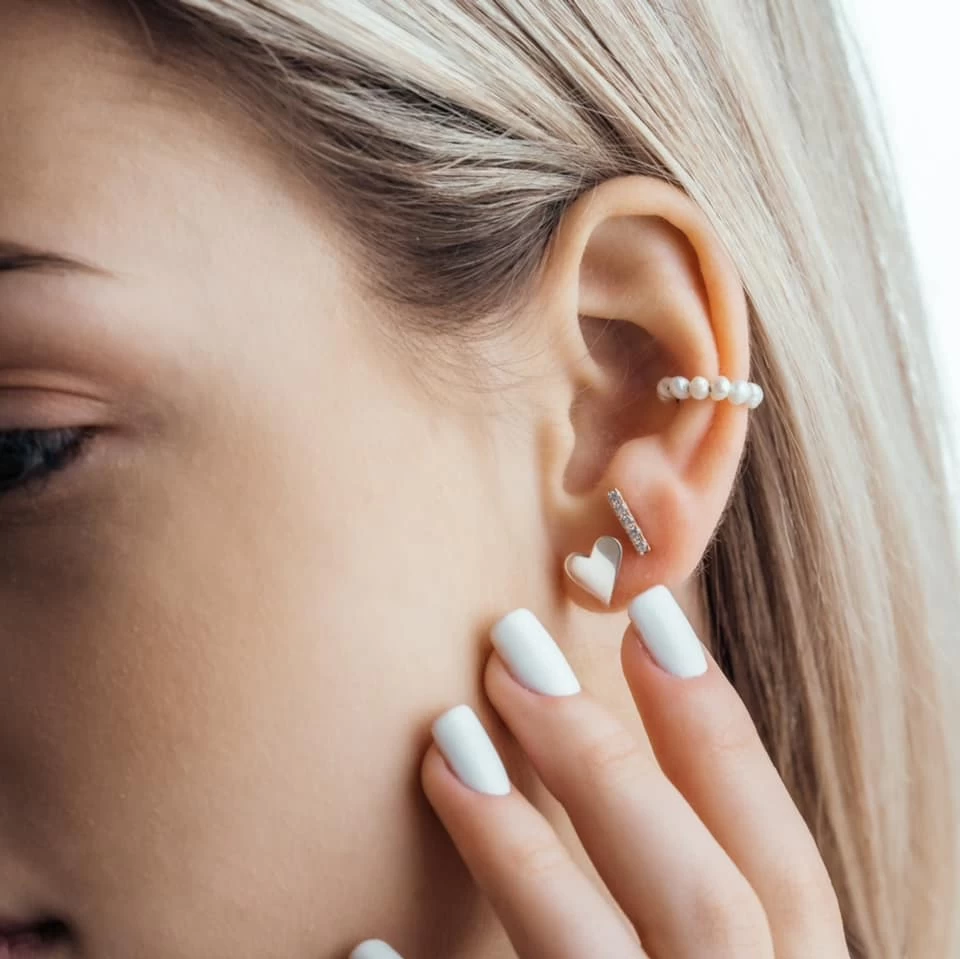 ZILIA Stream Pearl Gold 14K Ear Cuff